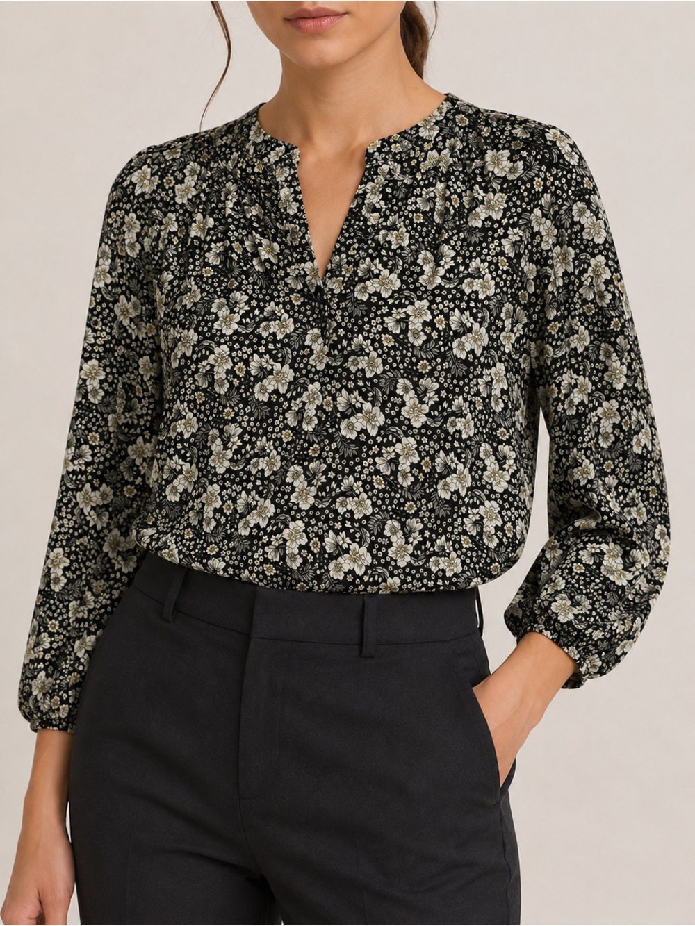 Chelsea & Theodore 100% Viscose Black Floral Split V-Neck Blouse